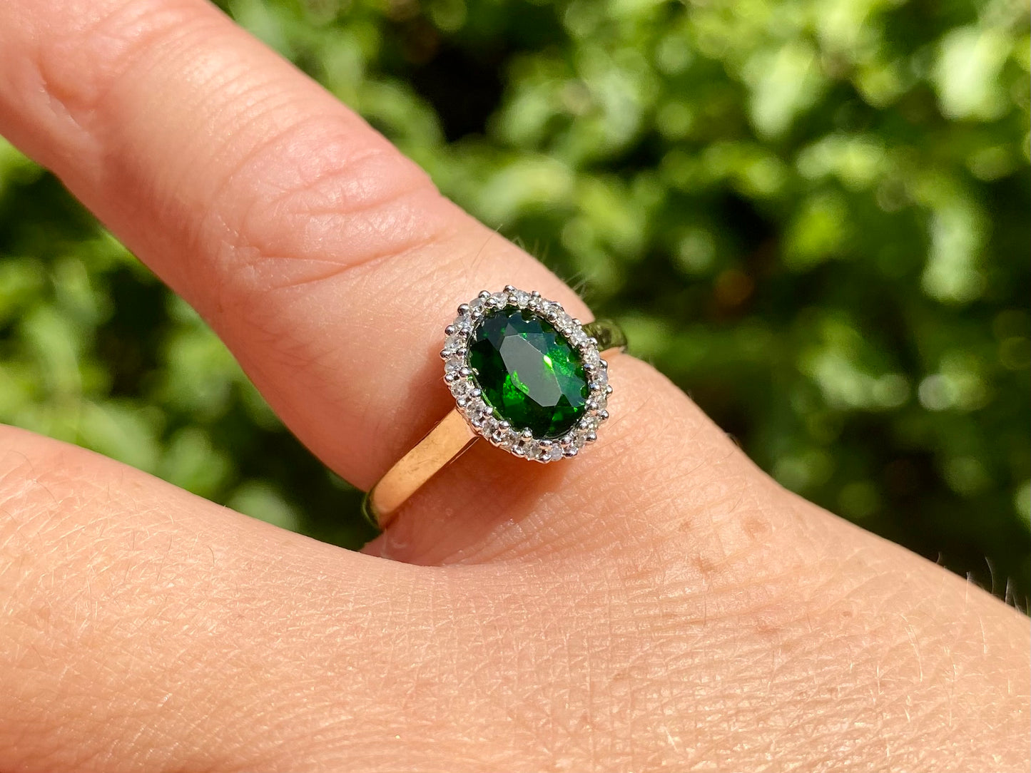 9ct Gold Diopside & Diamond Ring
