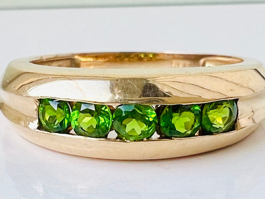 14ct Gold Diopside Dome Ring
