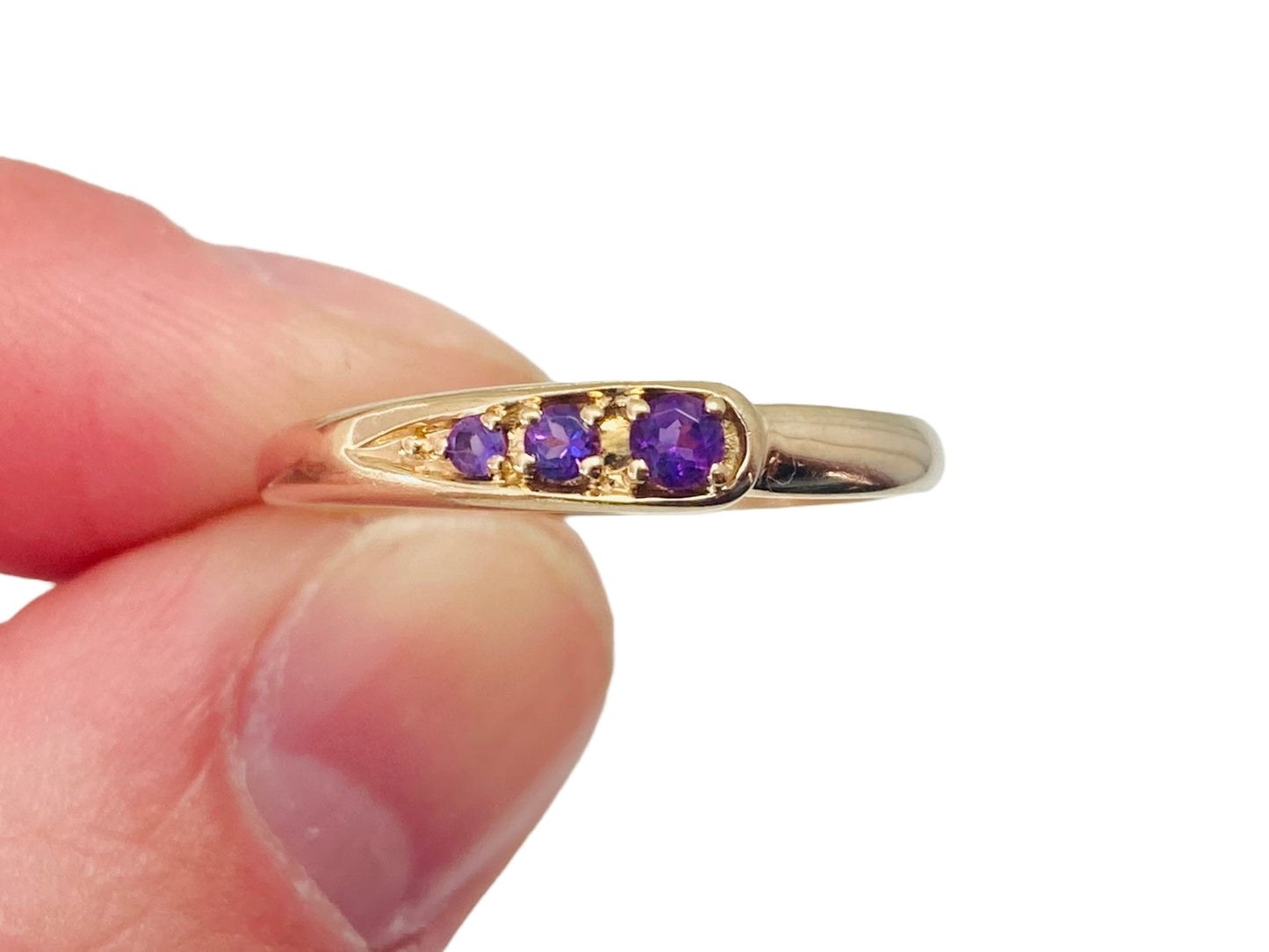 9ct Gold Amethyst Ring