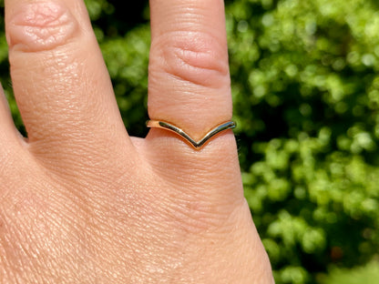 9ct Gold Diamond Wishbone Ring