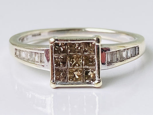 9ct Gold Diamond Ring
