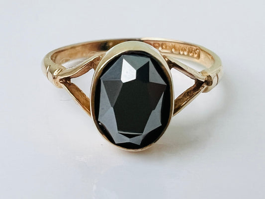 Vintage 9ct Gold Hematite Ring