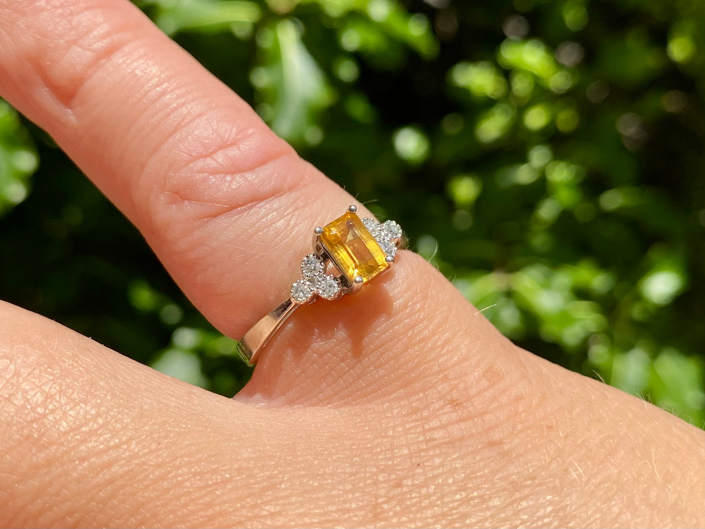 9ct Gold Citrine & Diamond Ring