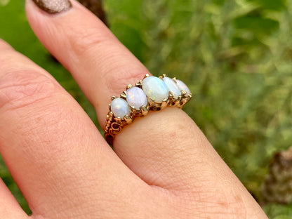 Vintage 9ct Gold Opal Ring