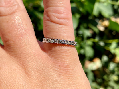 Vintage 18ct Gold Eleven-Stone Diamond Ring