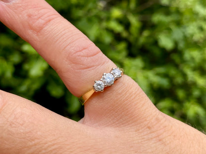 Vintage 18ct Gold 0.50ct Three-Stone Diamond Ring