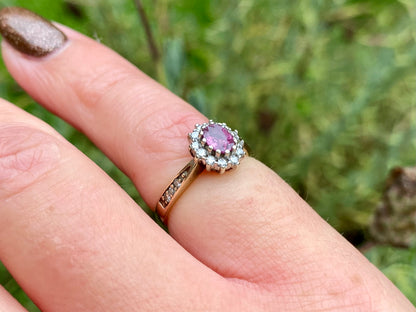 Vintage 9ct Gold Ruby & Diamond Ring