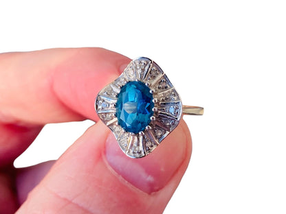 Vintage 9ct Gold Topaz & Diamond Ring