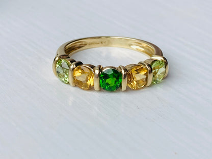 9ct Gold Peridot Ring