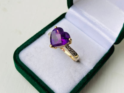 9ct Gold Amethyst & Diamond Ring