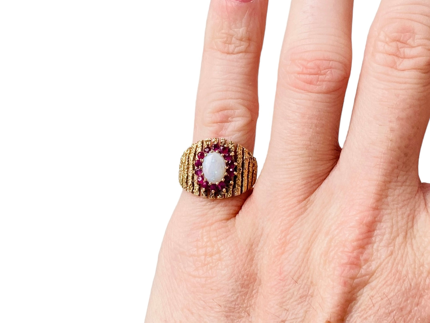 Vintage 9ct Gold Opal & Garnet Ring