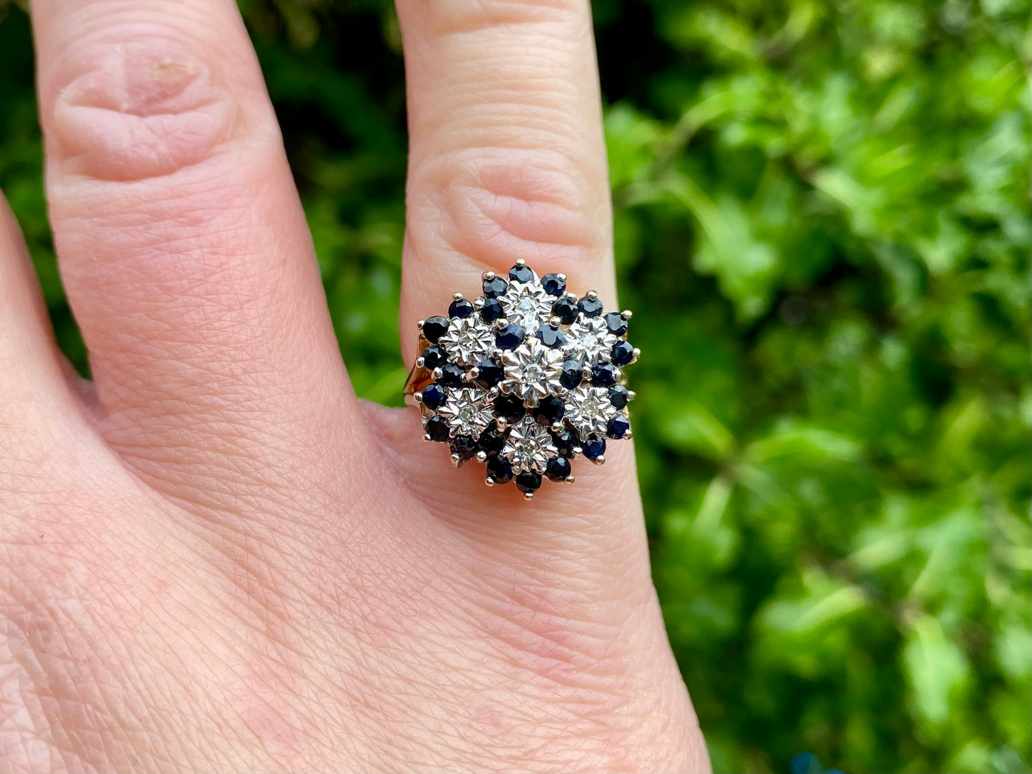 9ct Gold Sapphire & Diamond Cluster Ring