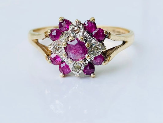 Vintage 9ct Gold Ruby & Diamond Ring