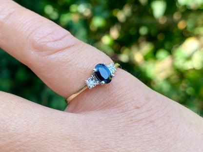 9ct Gold Sapphire & Diamond Ring