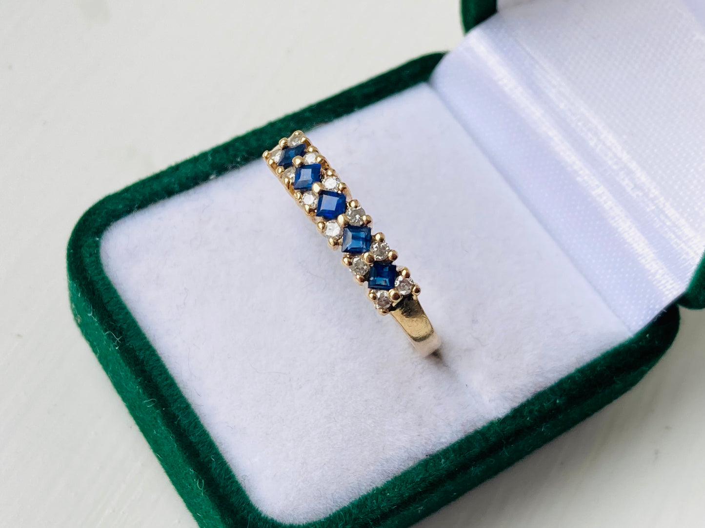 9ct Gold Sapphire & Diamond Ring