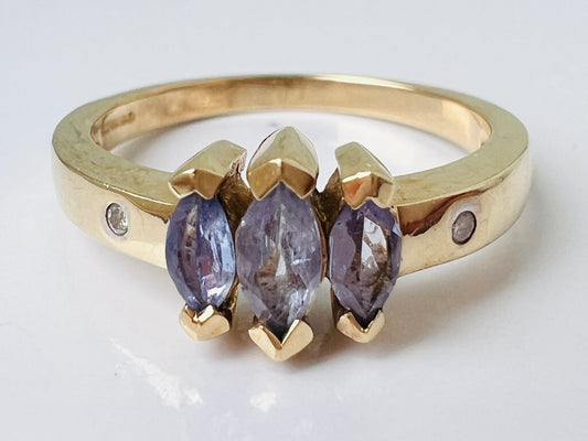 9ct Gold Tanzanite & Diamond Ring