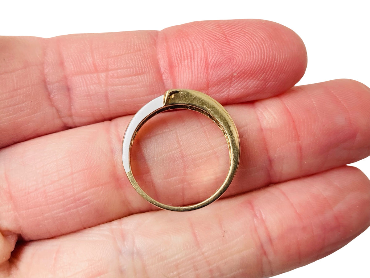 9ct Gold Diamond Ring