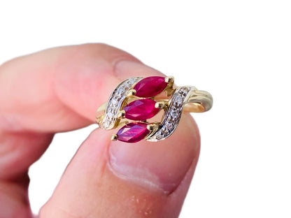 9ct Gold Ruby & Diamond Ring