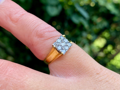 Vintage 18ct Gold Nine-Stone Diamond Ring