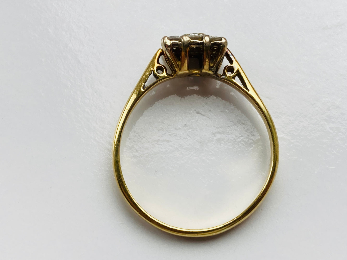 Vintage 18ct Gold Diamond Ring