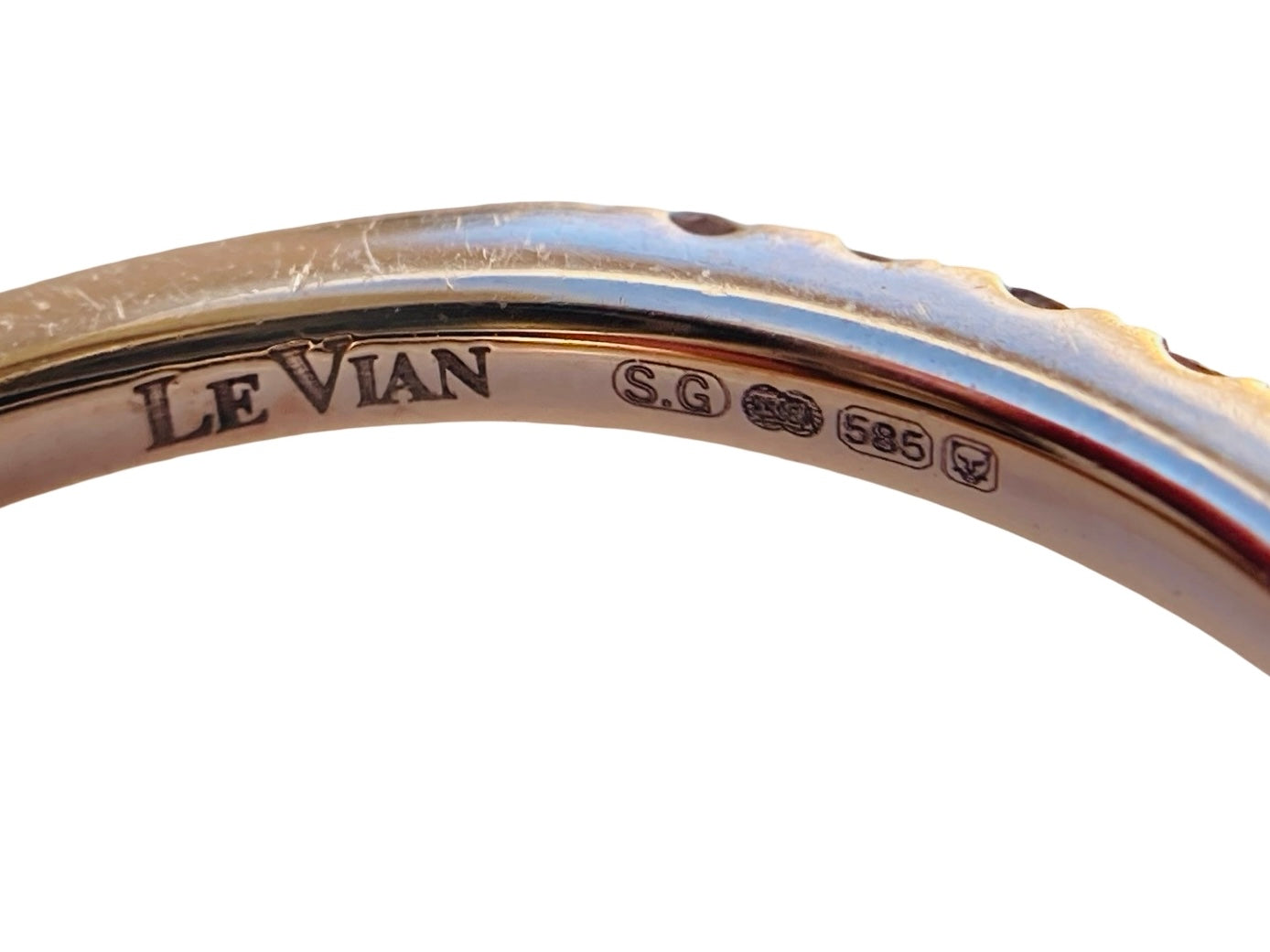 14ct Gold Le Vian Morganite & Diamond Ring
