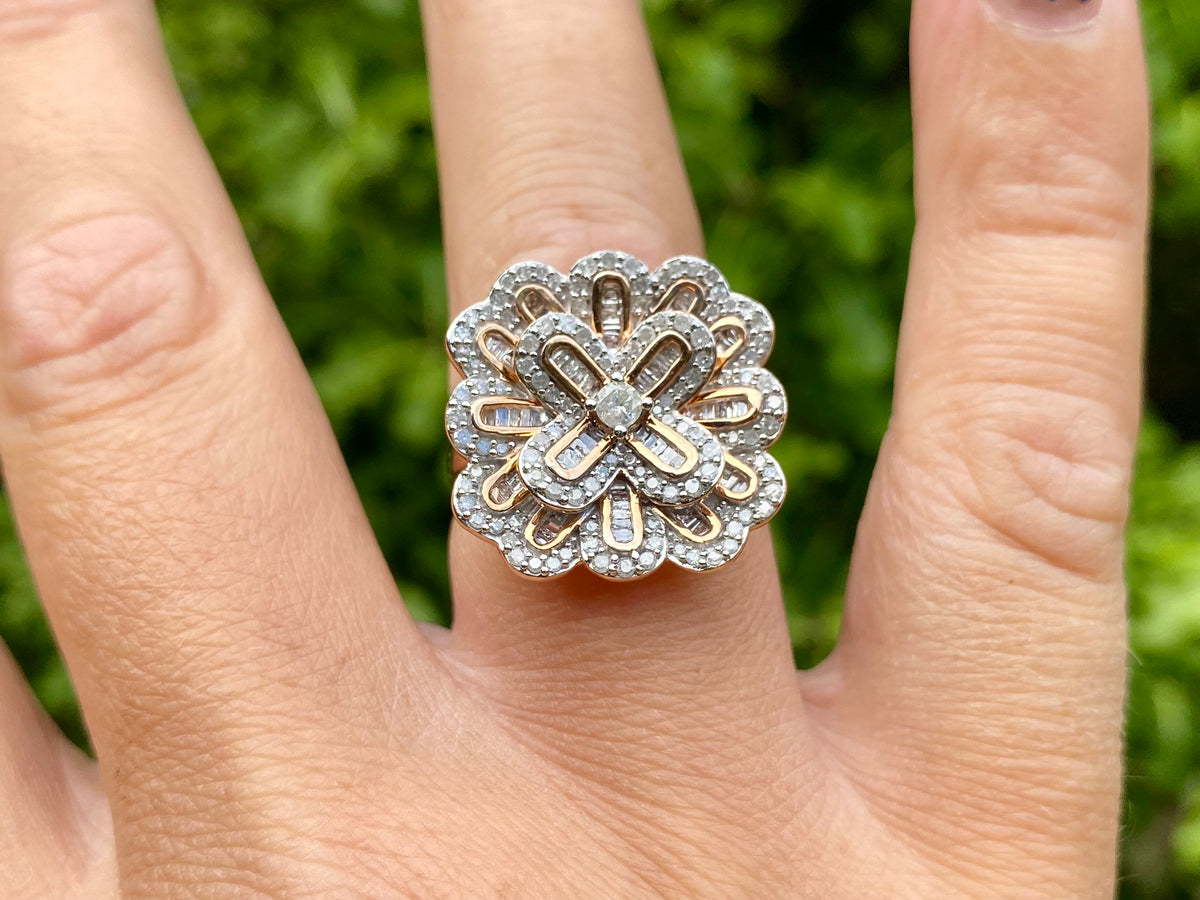 9ct Gold Diamond Ring