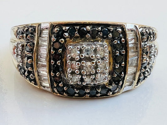 9ct Gold Black & White Diamond Ring