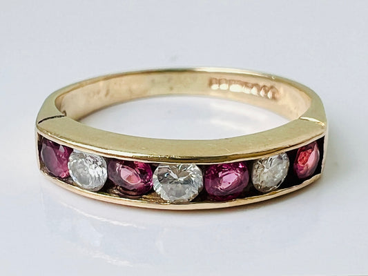 Vintage 9ct Gold Ruby & Diamond Ring