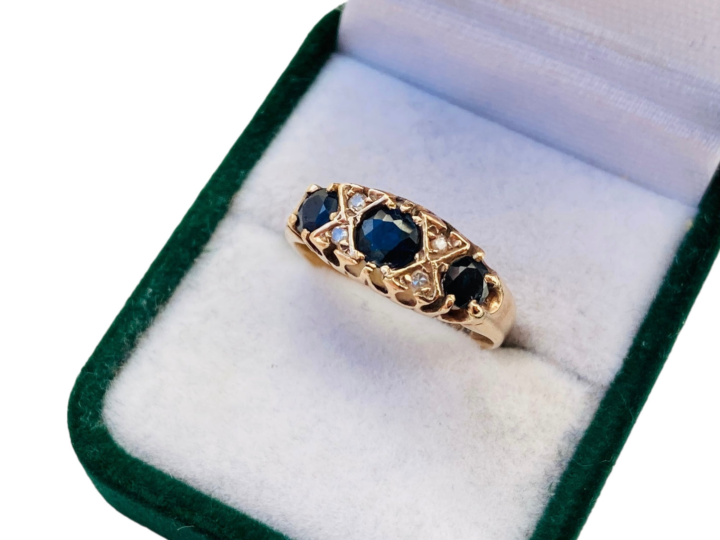 9ct Gold Sapphire & Diamond Ring