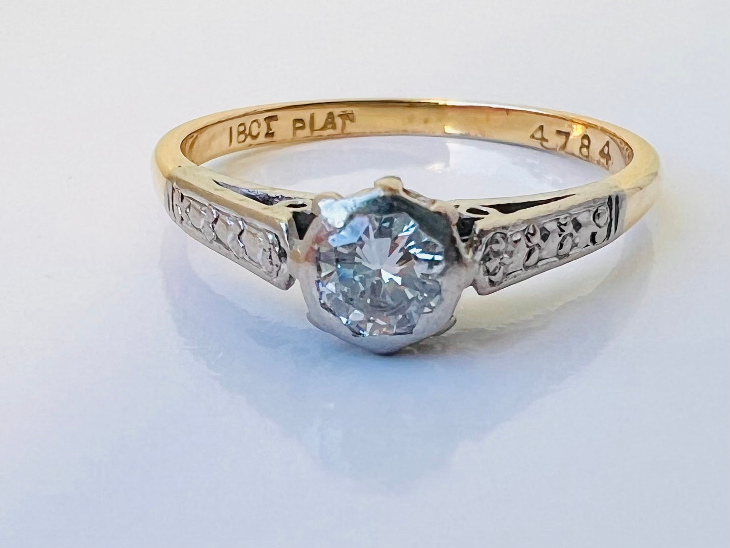 Antique 18ct Gold Diamond Solitaire Ring