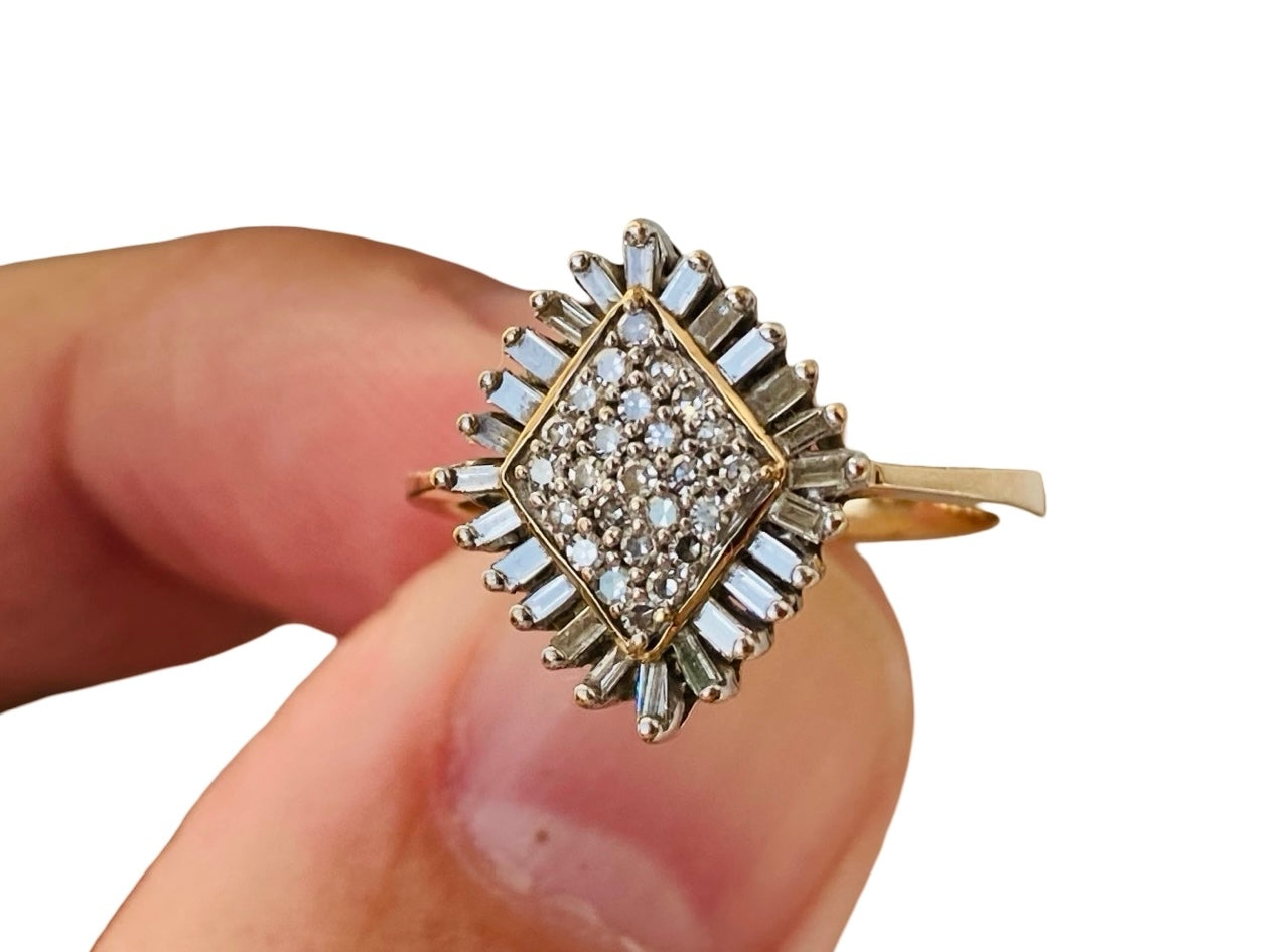9ct Gold Diamond Ring