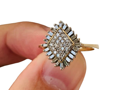 9ct Gold Diamond Ring