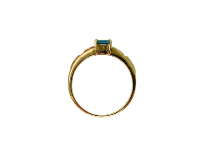 9ct Gold Topaz Ring
