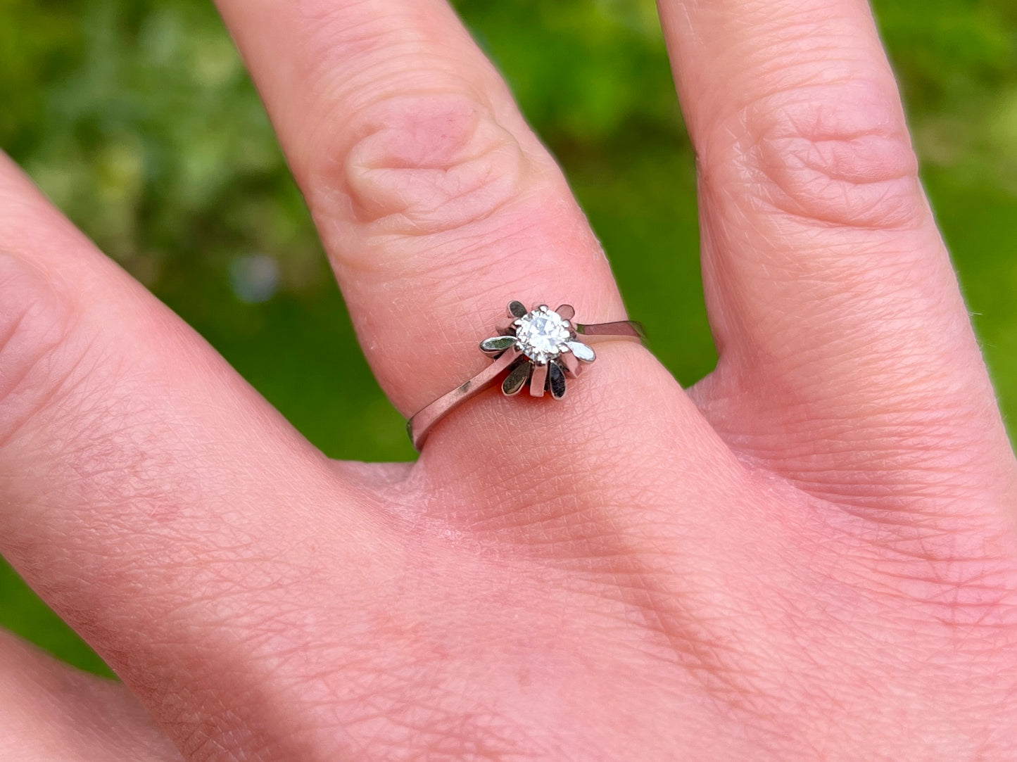 Vintage 18ct Gold Solitaire Diamond Ring