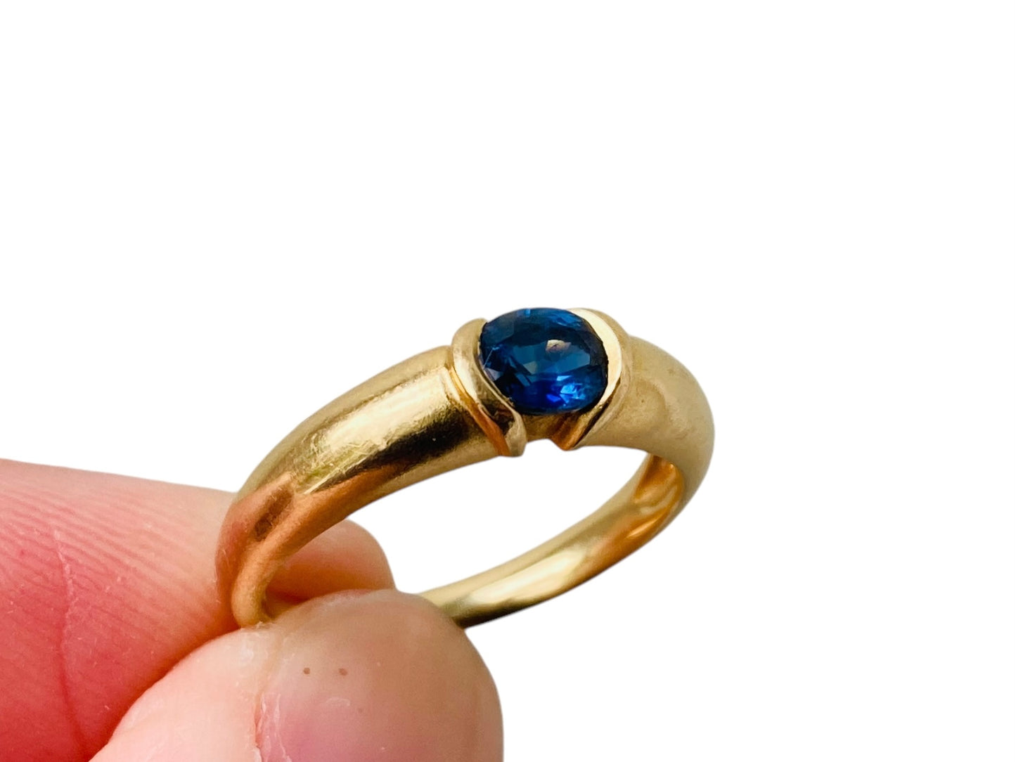 18ct Gold Sapphire Ring