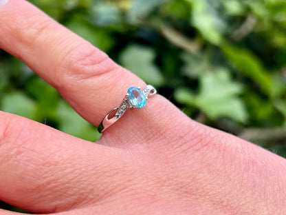 9ct Gold Topaz & Diamond Ring