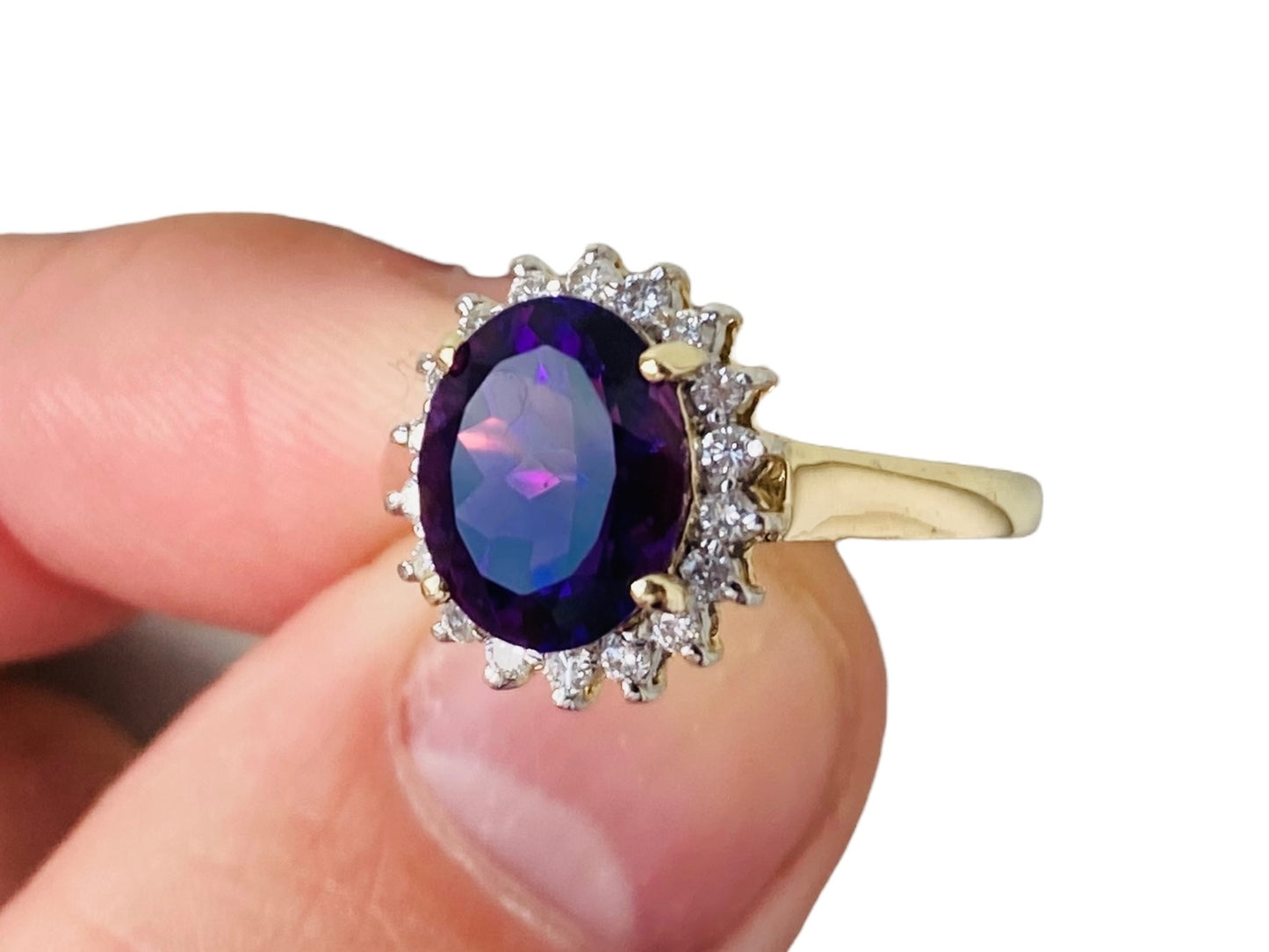 9ct Gold Amethyst & Diamond Ring