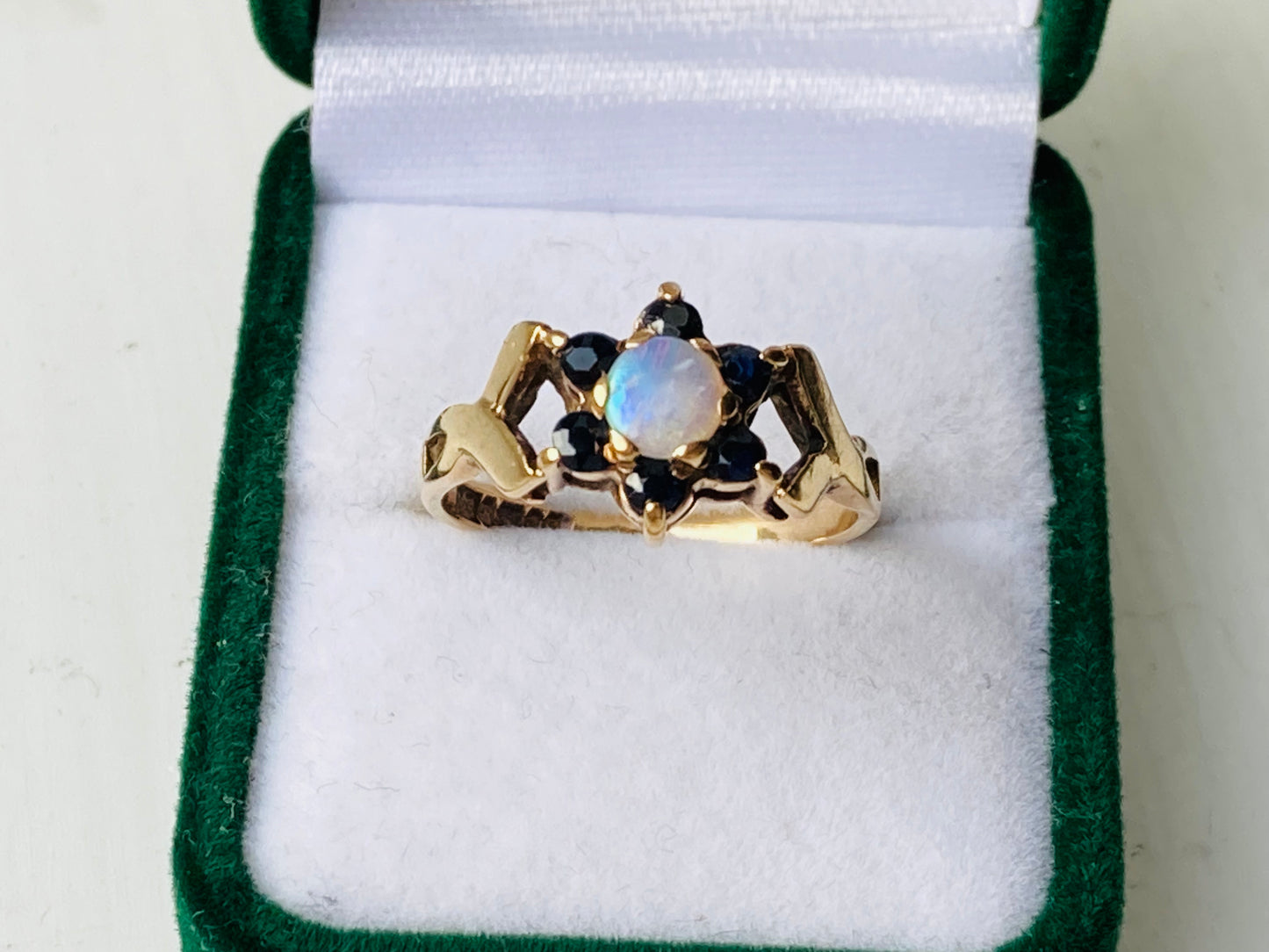 9ct Gold Opal & Sapphire Ring