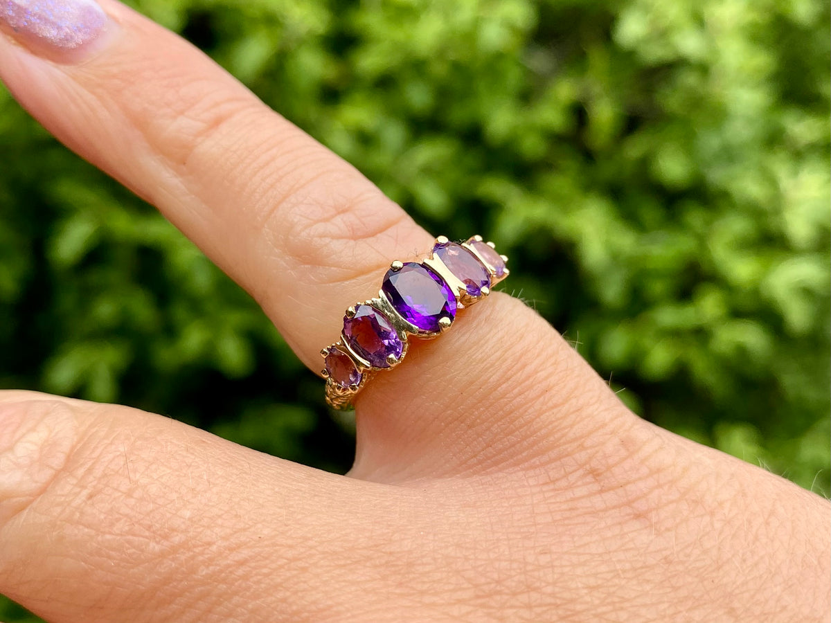 9ct Gold Amethyst Ring