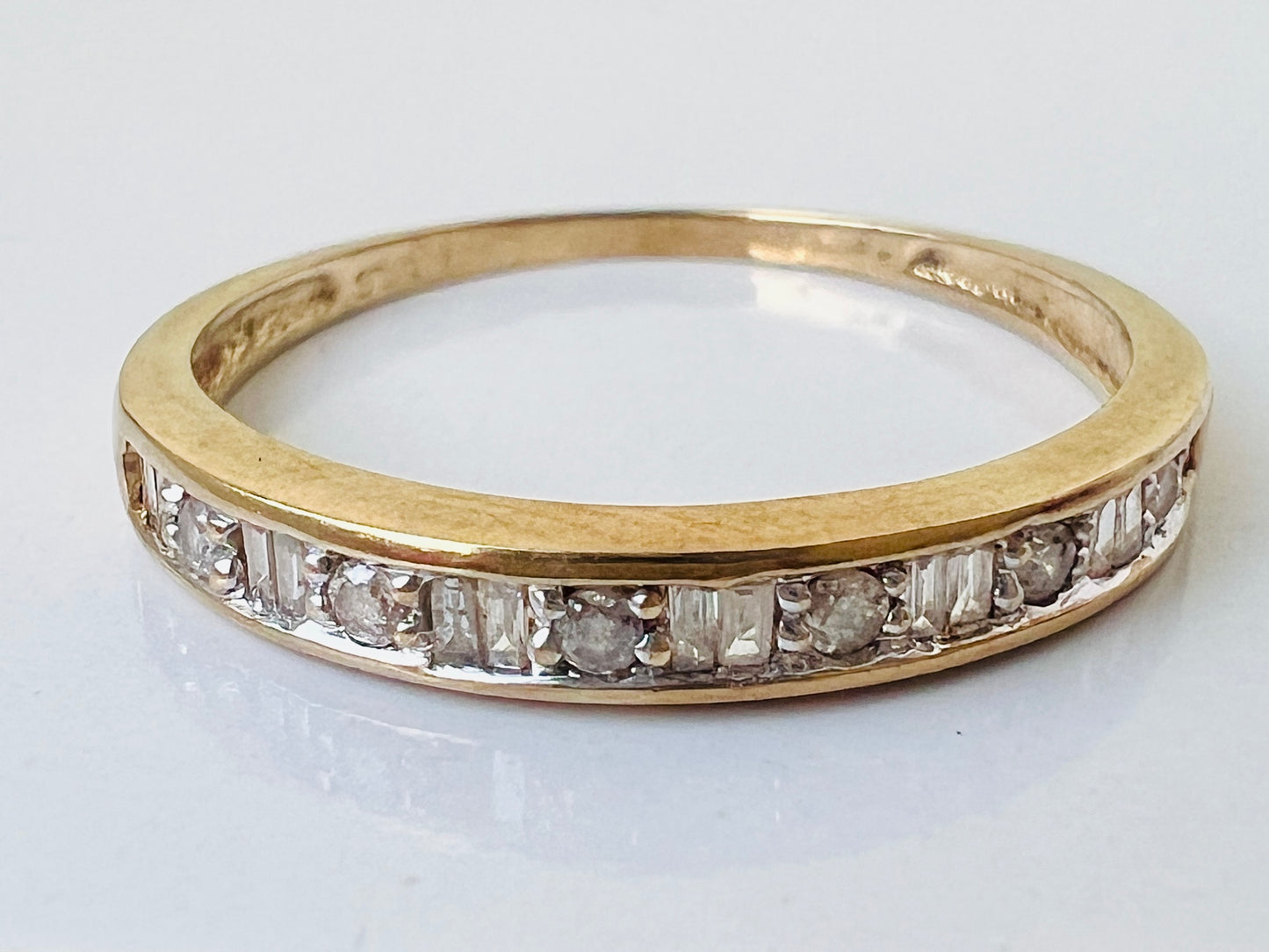 9ct Gold Diamond Ring