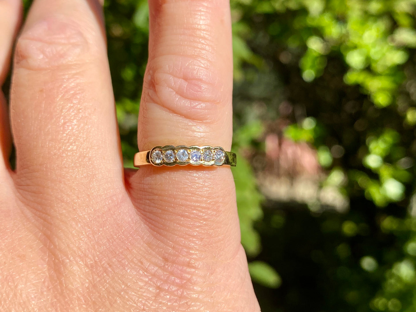 18ct Gold Six-Stone Diamond Ring