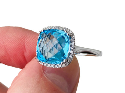 9ct Gold Topaz & Diamond Ring