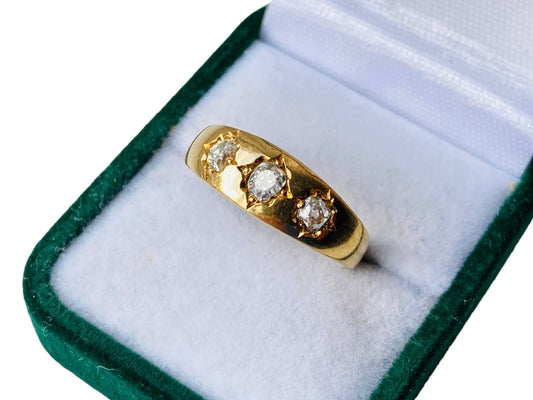 Antique 18ct Gold Diamond Ring