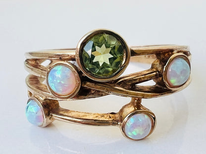9ct Gold Peridot & Opal Ring