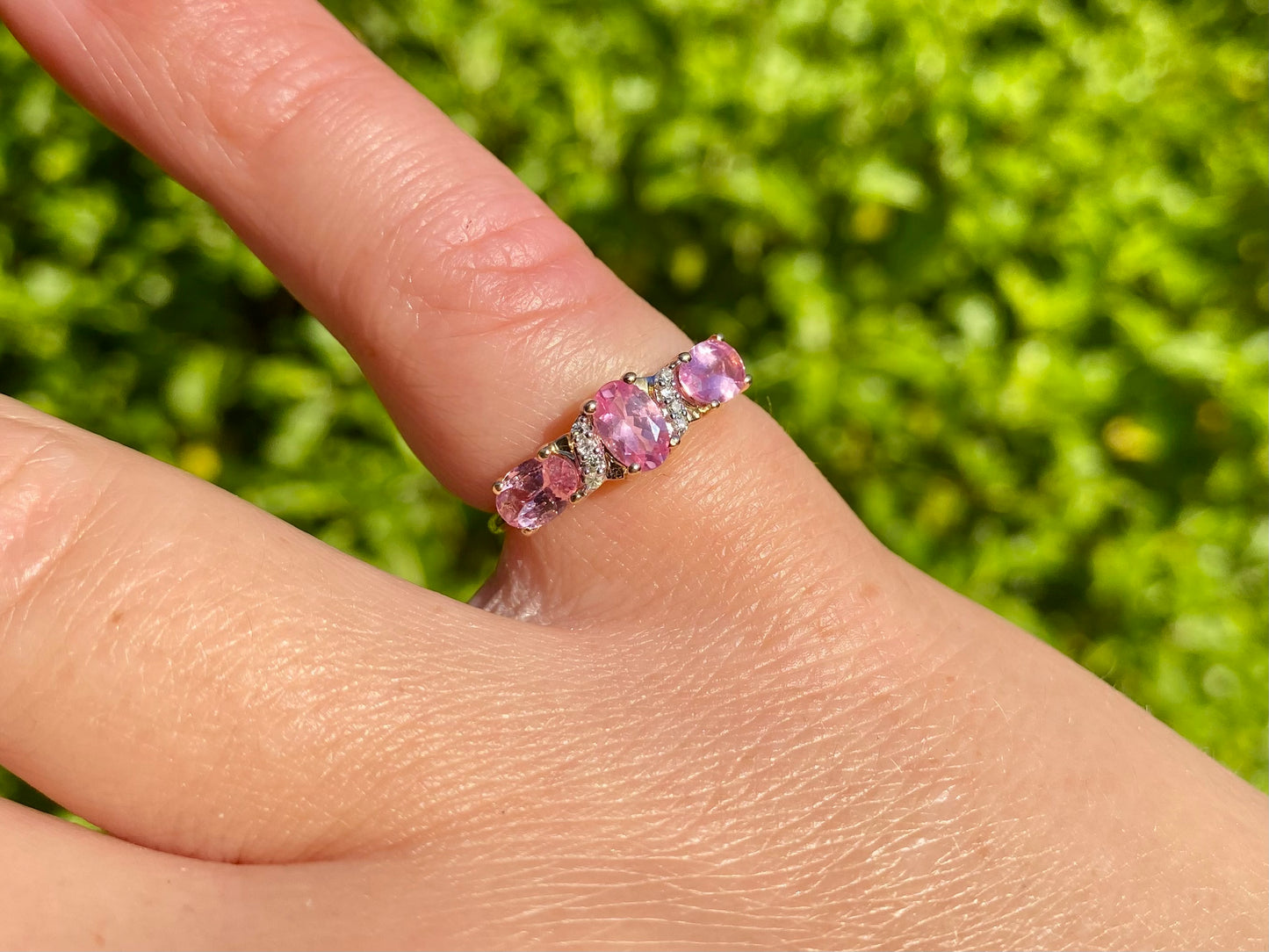 9ct Gold Pink Sapphire & Diamond Ring