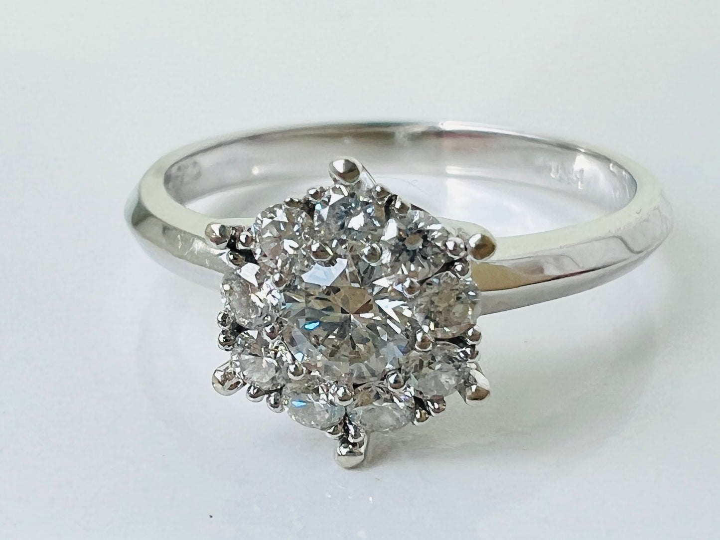 18ct Gold Diamond Ring