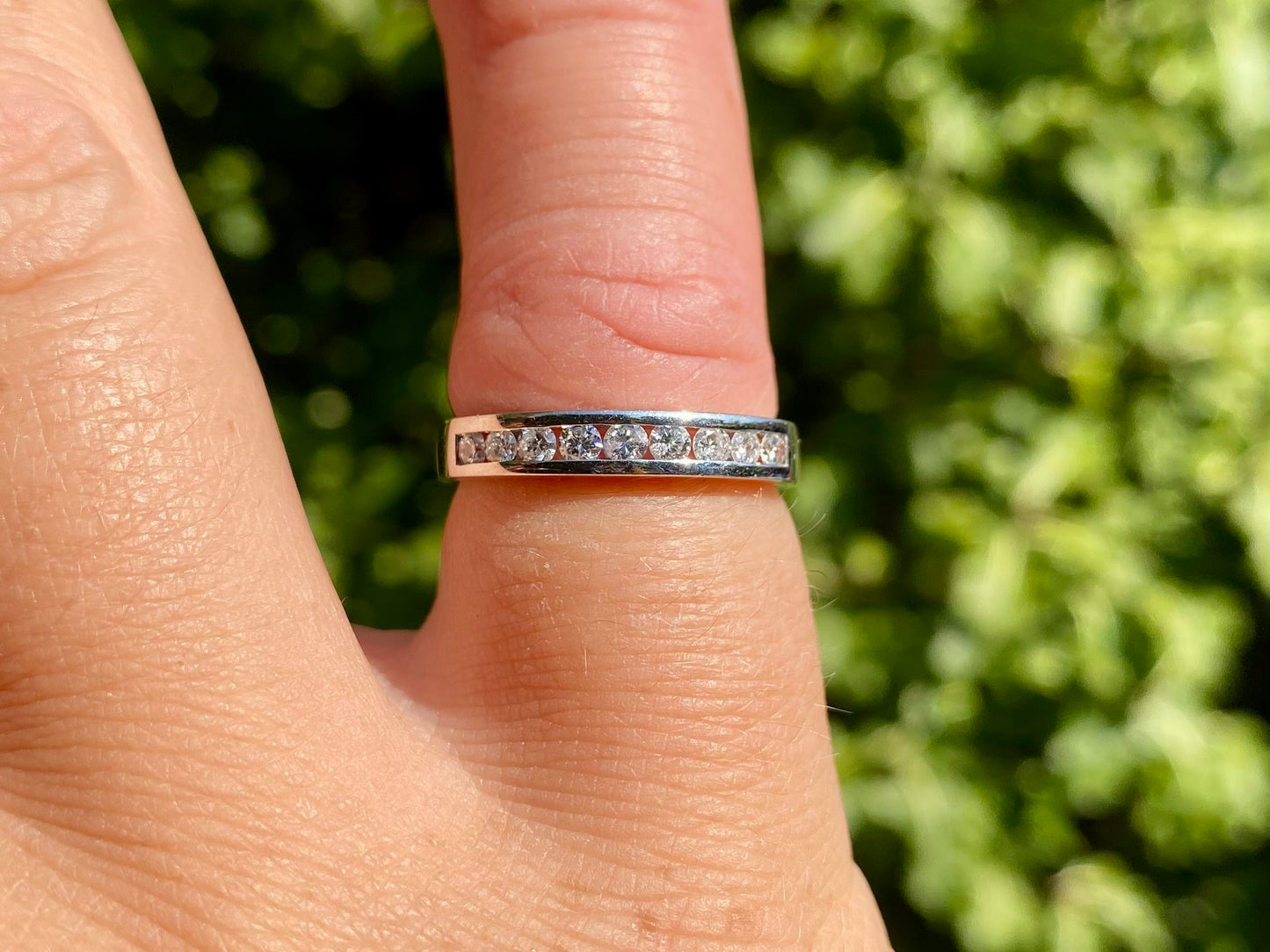 18ct Gold Nine-Stone Diamond Ring