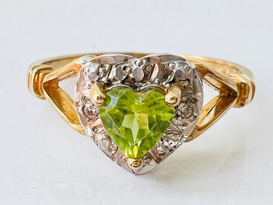 9ct Gold Peridot & Diamond Ring