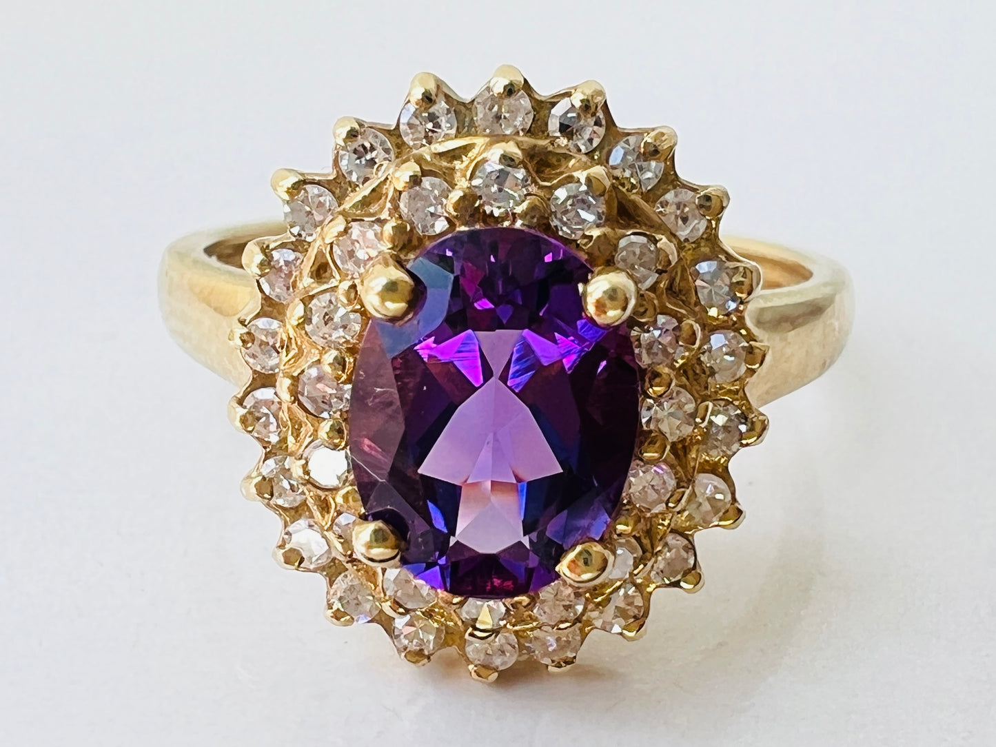 9ct Gold Amethyst & Diamond Ring