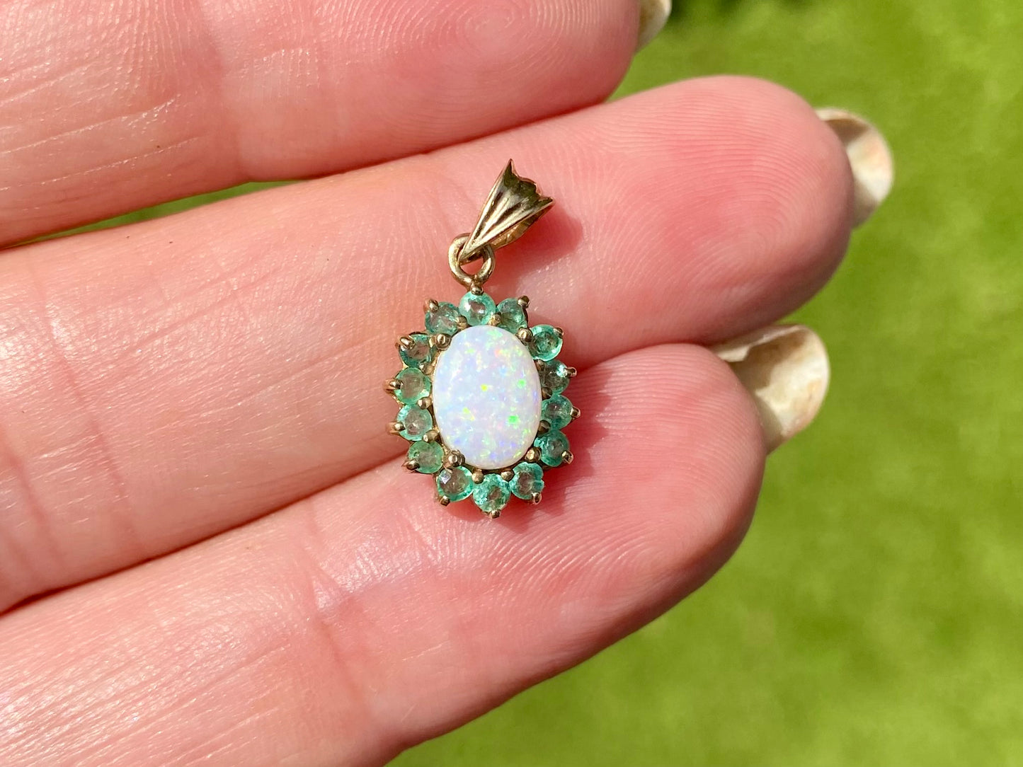 9ct Gold Opal & Emerald Pendant